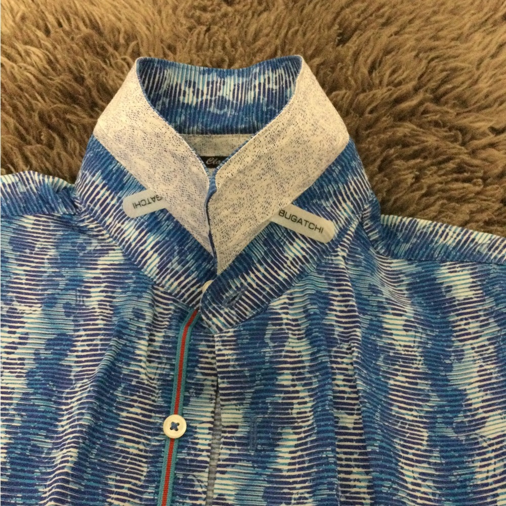 Bugatchi Uomo Classic Fit 100% Cotton Button Up Shirt Men's Medium Blue Strips